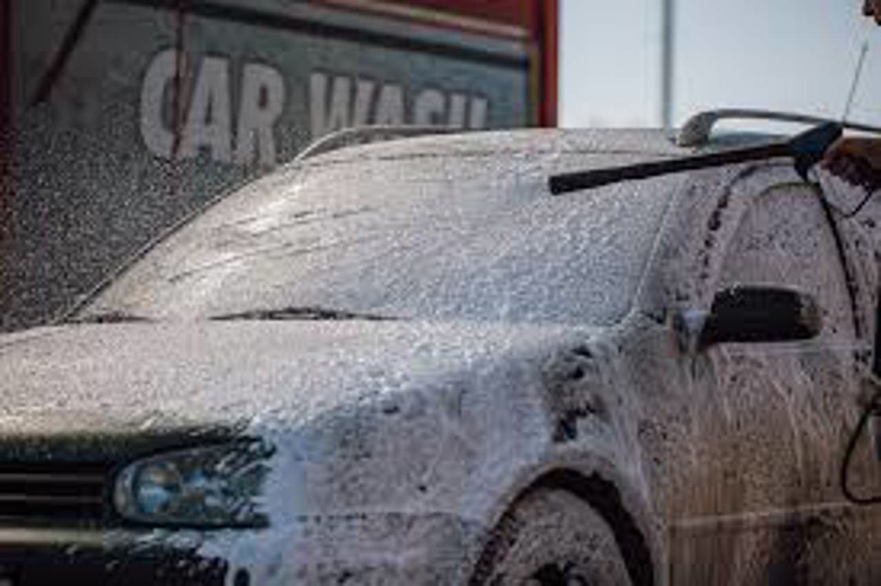 Antiderapantele de pe drumuri, pericol pentru caroseria mașinii: Cum vă puteți proteja automobilul pe timp de iarnă