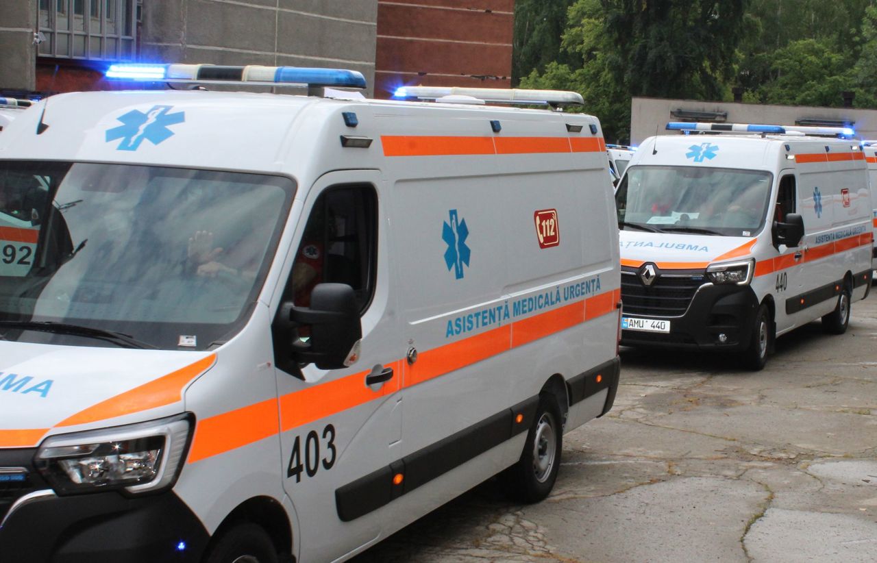 Aproximativ 14 mii de persoane au solicitat ambulanța săptămâna trecută