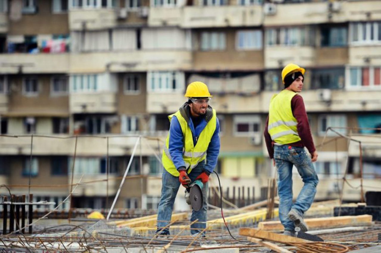 Vot pozitiv în Parlament: Lucrările de construcție care produc zgomot vor fi interzise în zilele de duminică și de sărbătoare nelucrătoare