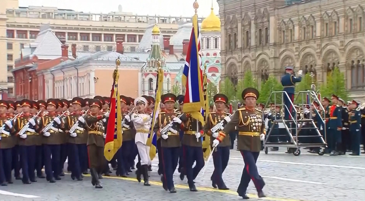 Parada de la Moscova a arătat slăbiciunea Kremlinului, susține politologul Gheorghi Cijov