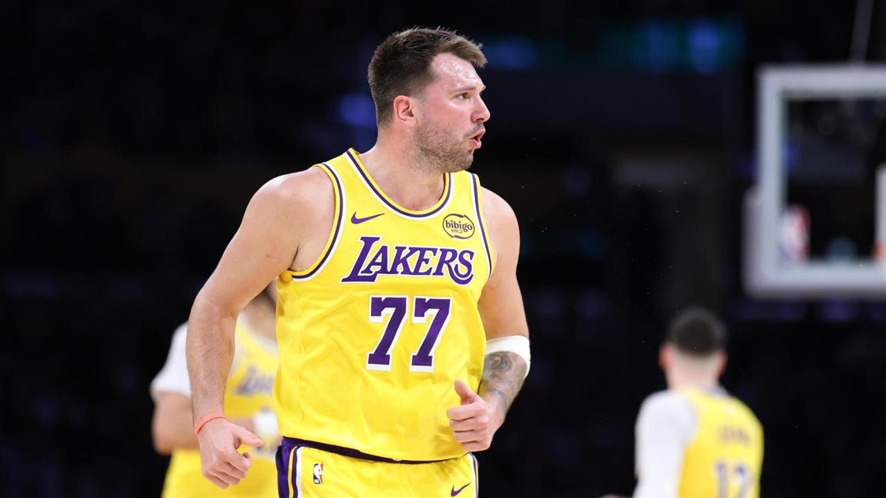 Liga nord-americană de baschet masculin: Los Angeles Lakers i-au învins pe Los Angeles Clippers 