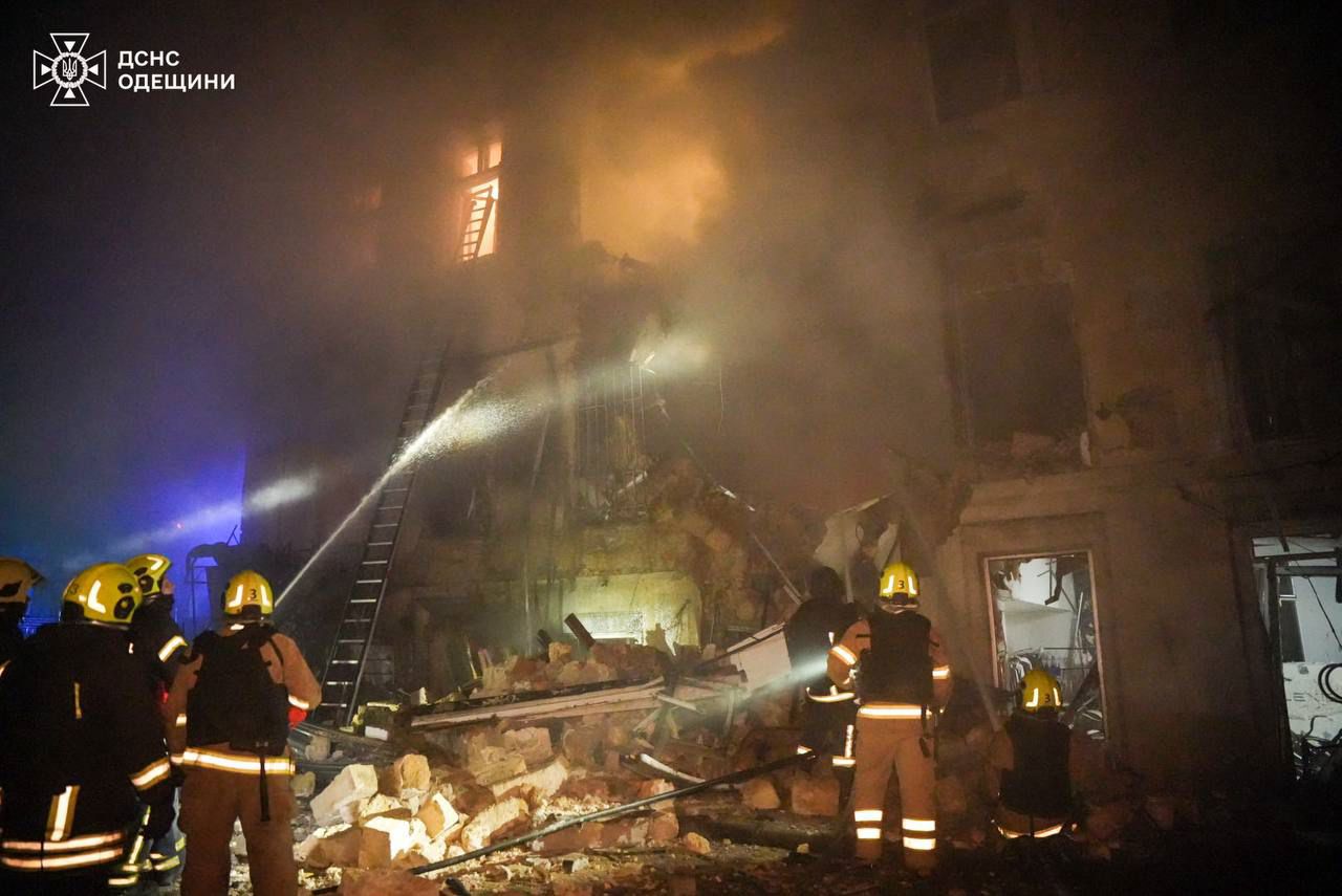 Multiple casualties and infrastructure damage reported following massive Russian UAV wave against Ukraine