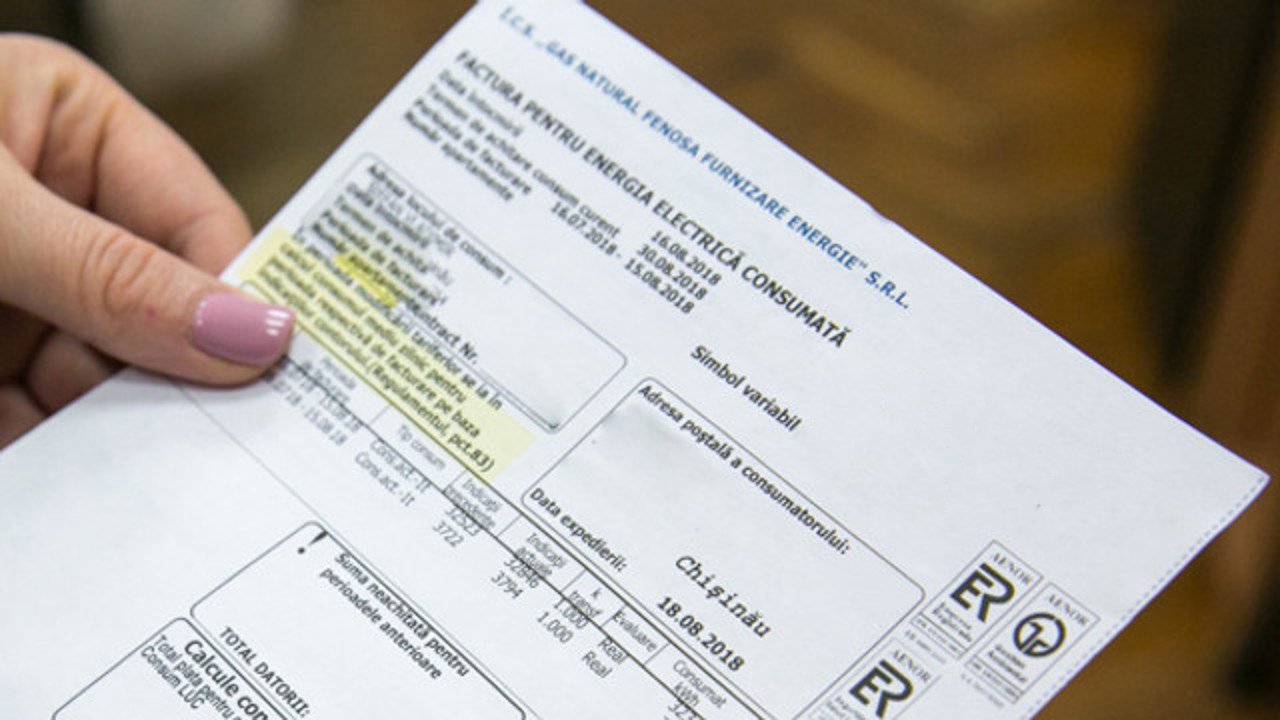 Consumatorii de electricitate care nu au primit compensații în noiembrie, vor beneficia la următoarea facturare