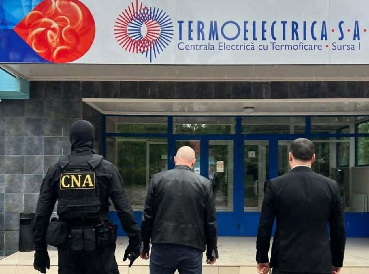 Percheziții la Termoelectrica: Un șef de secție, reținut într-un dosar de corupție