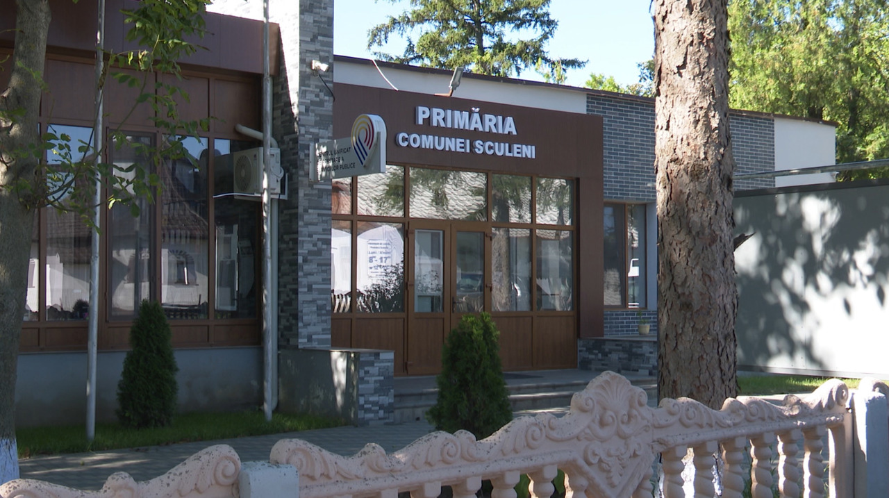 Satele Sculeni de pe ambele maluri ale Prutului: Locuitorii merg mai des la Iași decât la Chișinău