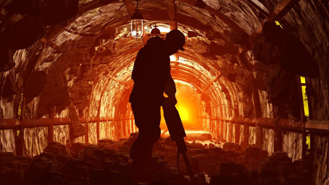 Donetsk: Fire engulfs Donetsk mine with 86 miners inside