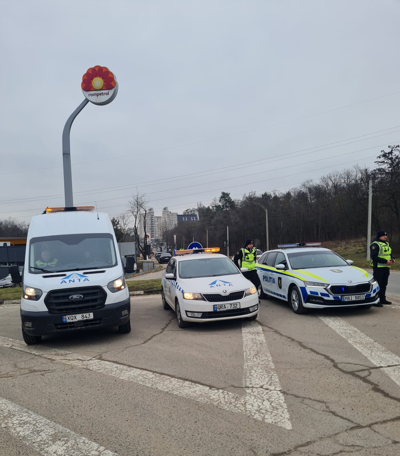 Controale în transportul rutier: Amenzi de zeci de mii de lei pentru abaterile comise de șoferi