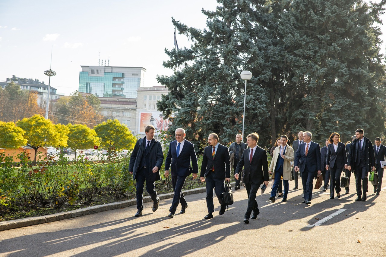 New Government to be sworn in at the Presidency on November 1